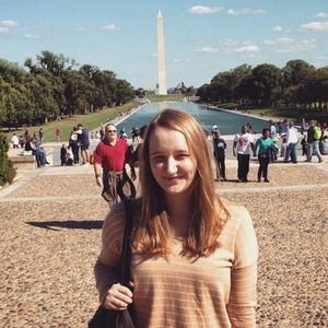 Meet your Posher, Megan